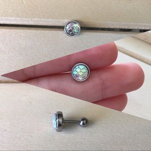 Iridescent Mermaid Scale Cartilage Earring